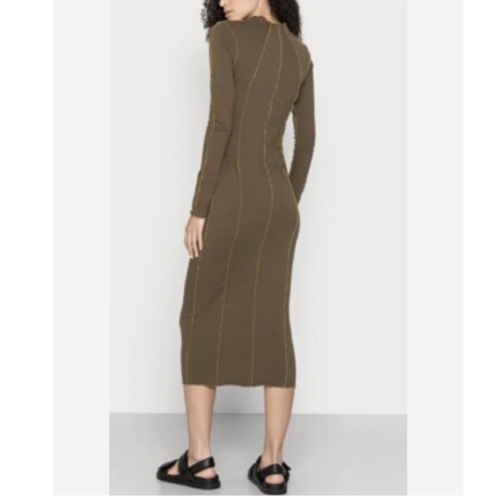 Good American Olive Long Sleeve Midi Dress